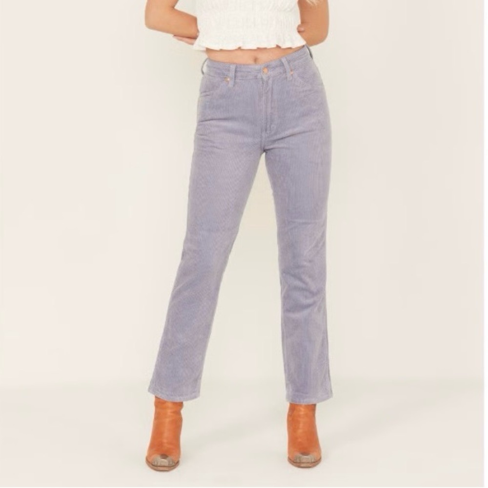 Women’s Wrangler’s High Rise Corduroy Straight Jeans Cornflower Blue Size 20